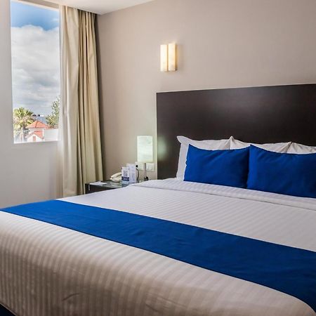 Hotel Zenith Tehuacán エクステリア 写真
