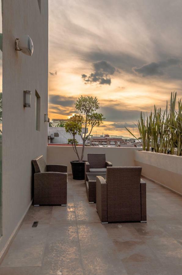 Hotel Zenith Tehuacán エクステリア 写真