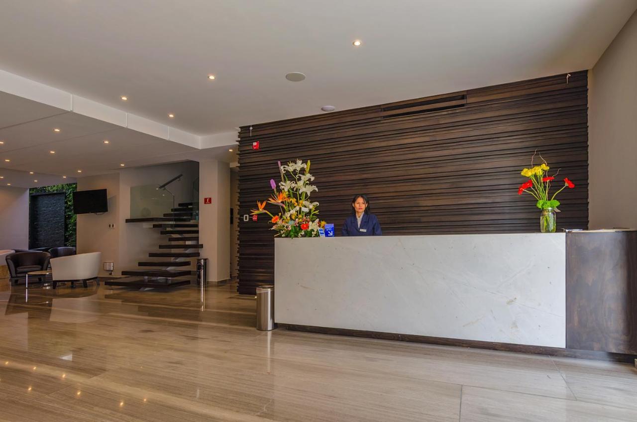 Hotel Zenith Tehuacán エクステリア 写真